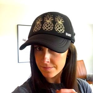 Gold pineapple Boat Hat, trucker style